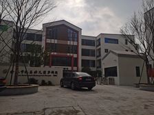 绿地铂澜府3室2厅南