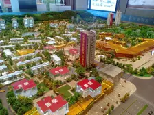 龙洲湾三甲医院旁边,横厅大四房,户型方正,安心卖