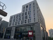 一步之遥 莲花山 高层景观 观景台