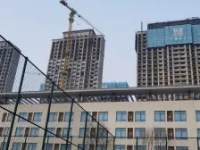 万达三期洋房三室两卫,精装修 婚房