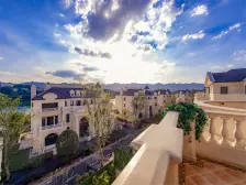 礼嘉 融创玫瑰园7号地块(一期)六房1161.5万