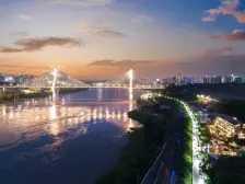 近万达+龙湖 次新小区的洋房,诚心出售