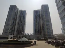 东方国际 1室1厅 东 西