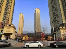 香江·卡纳溪谷 2室2厅 南 北