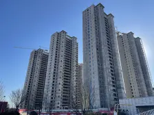 万科大品牌,边户通透,亮度高。