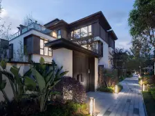 中庭内圈 地下室未上证 使用面积大,安心卖!