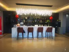 合生江山帝景是封闭式小区,环境好,交通方便,