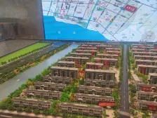 管家式服务,带地下室+车位,清水毛坯纯人车分流