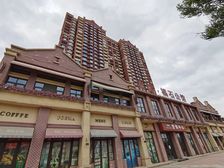 秦都·褐石公馆3室2厅南北