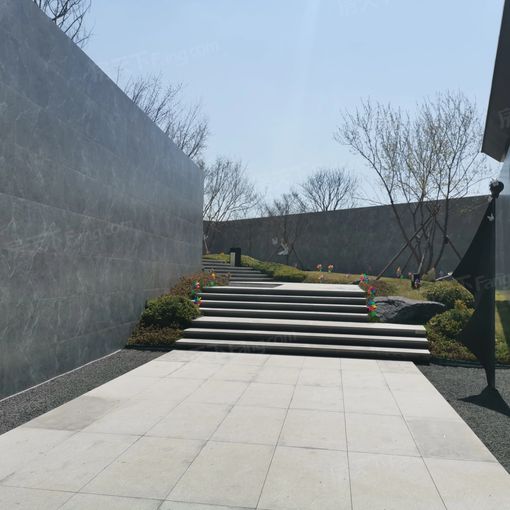 金科金弘基·集美东方3室2厅2卫南北朝向1000.00元/月