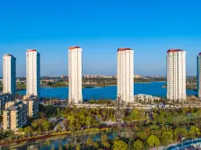 兰香湖壹号 4室2厅 南 北