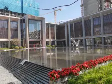 央企开发商 楼龄新 中间楼层 三房 精装修