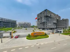 全新没住过,户型方正,视野开阔,望花园,交通便利