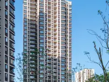 彩云湖畔,精装大4房,出则繁华,入则安静