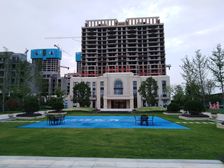 璟宸府一楼带大边院带负一 前排没有任何遮挡