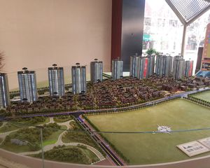 金地自在城3室2厅西