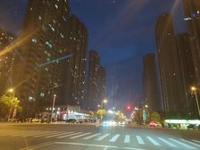 绿地CBD旁思海苑三房一卫诚心出售