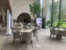 轻轨站百米精装房 中建品质 视野好 户型方正 拎包入住