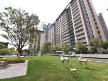 保利中韵花园,五房户型,南北对流双阳台