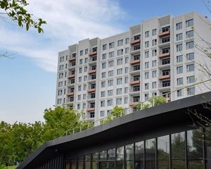 东边套 带车位 楼层好 视野开阔 采光充足