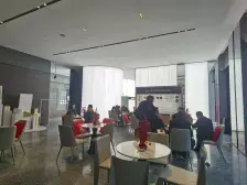 前后花园的下叠别墅 三层带客厅挑空