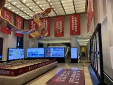 万科精装·领包入住·家具家电齐全·中庭位置