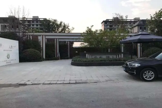 保利锦上