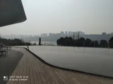 端户,采光好,看江,住家舒适。