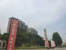 18层小高社区,一梯两户无连廊,地铁口,总价低