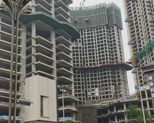 天府汇中心3室2厅东南