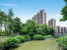 次新房,满两年,低于发票价免个税,毛坯房总价低