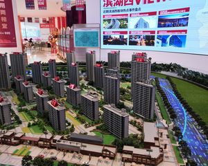 地铁口,新小区环境好,诚心卖价格可谈