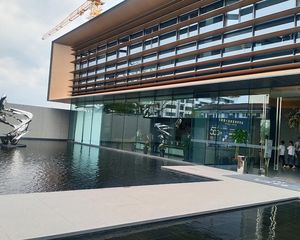 洋房简装修,高楼层无遮挡,包含车位