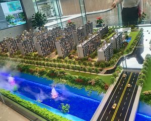 此房是次新洋房,纯毛坯,户型好,采光视野无遮挡