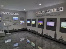 次新小区,交房未入住,环境优美,无多余税费。