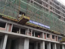 次新小区 绿化好 环境好 居住舒适 四房