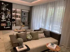 一梯四户的洋房社区 品质好 小区环境舒适