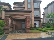 海逸豪庭322平独栋 大花园正南朝向 诚意售随时看房