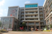 田家炳沙湖绿洲小学