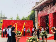 双福片区 芸峰时代峰汇四房68万