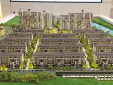 四层边户 园子100平 别墅 楼梯楼板打好 入室车库三台