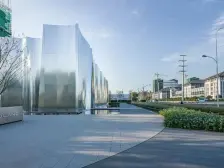 长寿新小区一梯两户的洋房,房子户型方正,三室双卫