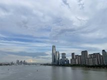 保利南方财经大厦项目沿江实景图