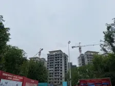 恒大健康城二期 两梯四户 小洋楼 视野好