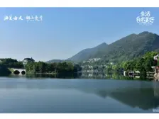 该房源位于海兰湖旁边,户型方正,宽敞明亮