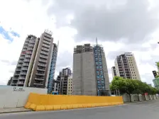 4开头买底复,少见的户型,卖一套少一套