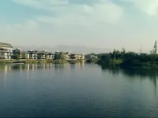 复盛 格力两江总部公园聆湖居三房