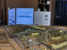 西区退台式叠墅,跃层洋房。中庭安静