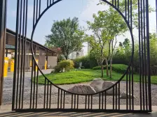 此房大户型高品质小区,配套设施齐全,轻轨三号线