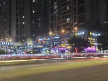 北滨路 金融街新融御四房300万